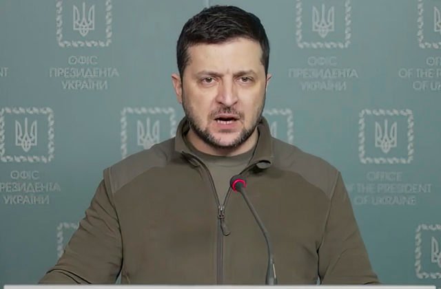 Ukrajinský prezident Zelenskyj nariadil pozastaviť činnosť 11 politických strán napojených na Rusko