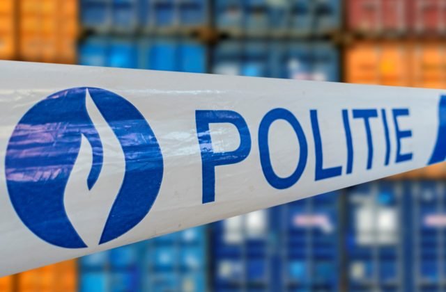 Počas karnevalu v Belgicku vrazilo do ľudí auto, najmenej štyria zomreli a viacerí sa zranili