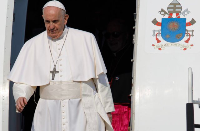 Pápež František označil vojnu proti Ukrajine za svätokrádež, Rusko ako agresora priamo nespomenul