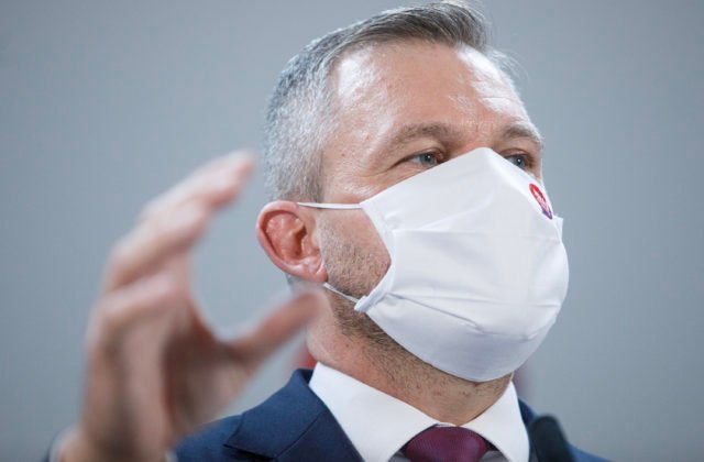 Pellegrini žiada okamžité odvolanie Mikulca z funkcie, okrem klientelizmu vidí aj ďalšie prešľapy