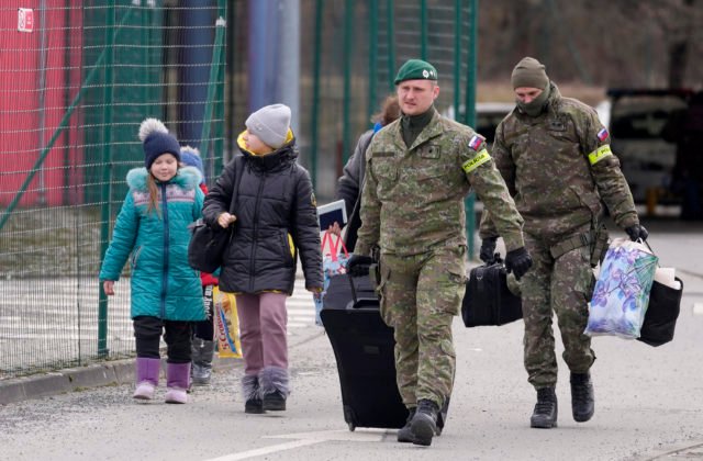 Úrad komisára pre utečencov pri OSN ocenil aktivity Slovenska pri zvládaní utečeneckej krízy