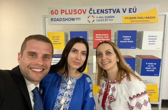 Slovensko bude naďalej podporovať Ukrajinu na ceste do EÚ, uistil Klus delegáciu z Kyjeva