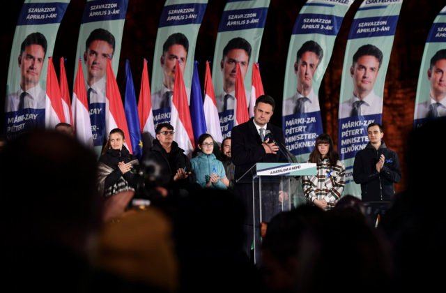 Orbán vyhral vďaka svojmu vytvorenému systému, opozičný líder Márki-Zay hovorí o nerovnom boji