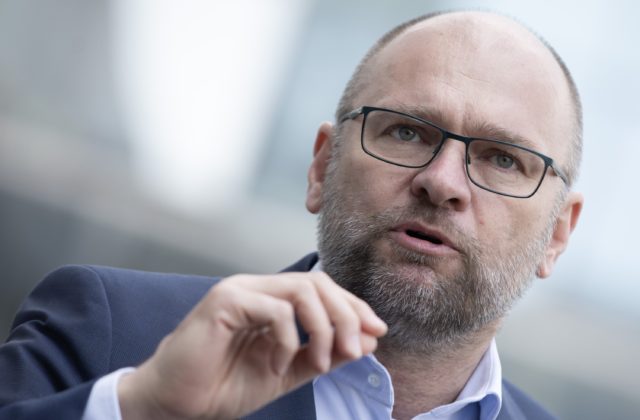 Ministerstvo hospodárstva chce zlepšovať oblasť exportu, Sulík podpísal Memorandum Pro Export