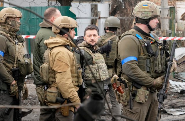 Zelenskyj cez telemost vystúpi na zasadnutí Bezpečnostnej rady OSN, sľubuje transparentné vyšetrenie vojnových zločinov v Buči (video)