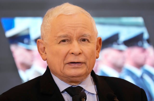 Orbán prišiel o verného spojenca, Kaczynski mu adresoval ostrú kritiku a odmietol s ním spolupracovať