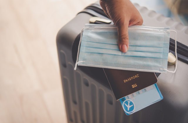 Ministerstvo zahraničia neodporúča cestovanie do Šanghaja, v krajine hrozia lockdowny a hromadné testovania