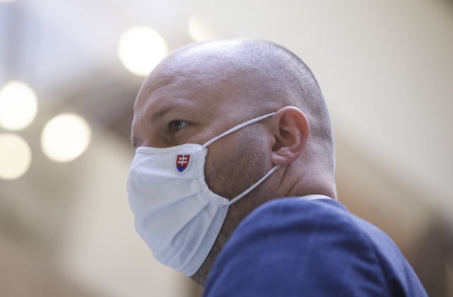 Naď sa o zadržaní Kaliňáka dozvedel z médií, pri hlasovaní o Ficovej väzbe nečaká žiadne prekvapenia