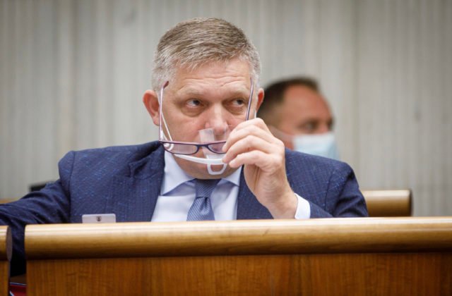 Zločinecká skupina okolo Fica mala zháňať kompromitujúce informácie na nepohodlných politikov