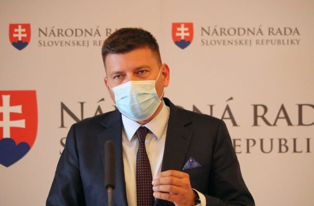 NAKA v rámci akcie Inferno – 8. kruh obvinila koaličného poslanca Borguľu