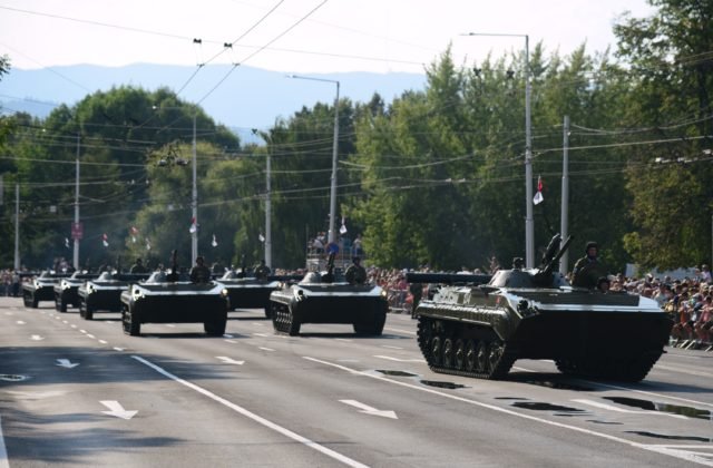 Slovenská vojenská technika je zväčša po dobe životnosti, niektoré vozidlá majú priemerný vek aj 35 rokov