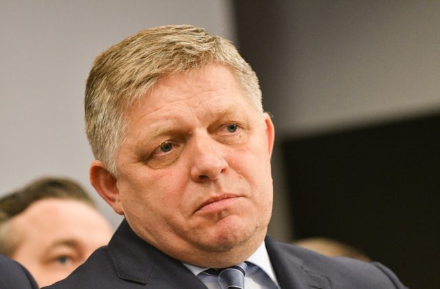 Fico tvrdí, že predsedníčka imunitného výboru je v konflikte záujmov a navštívil ju Lipšic
