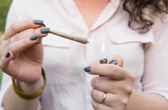 Tresty pre užívateľov marihuany sa zmiernili. Čo vám môže hroziť teraz?