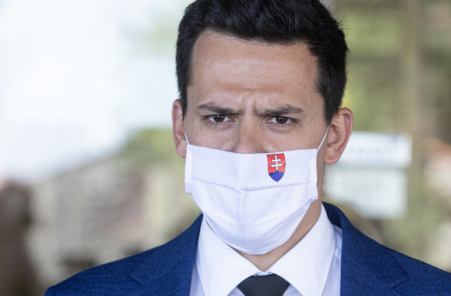 Štát musí podľa Čekovského brániť médiá pred útokmi na ich nezávislosť, rovnako dôležitá i ochrana novinárov