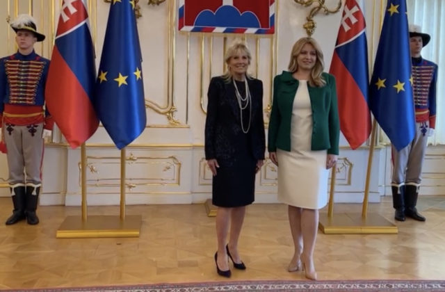 Prezidentka Čaputová sa pred rokovaním s Jill Bidenovou poďakovala USA za podporu Ukrajiny