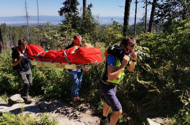 Dôchodcovia by už za záchranu horskou službou nemali platiť, ministerstvo pripravuje novelu