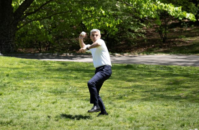 Londýn by chcel byť v roku 2036 dejiskom olympiády, starosta Khan z neho chce hlavné mesto svetového športu