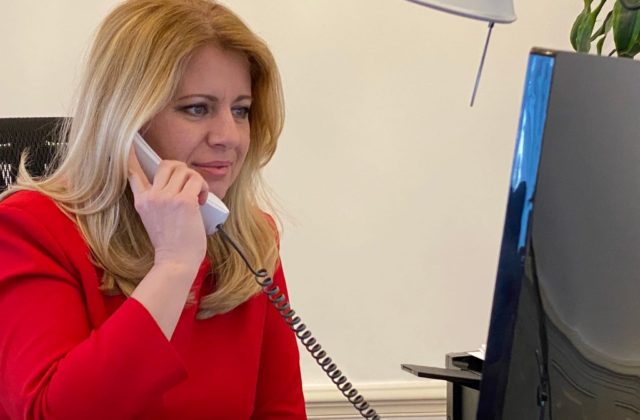 Prezidentka Čaputová telefonovala so Zelenským a prijala jeho pozvanie do Kyjeva