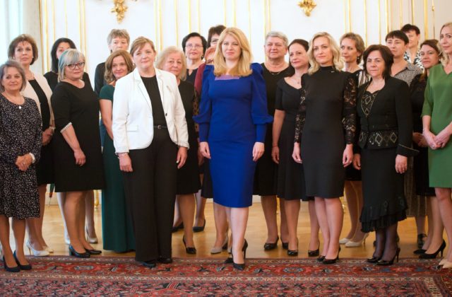 Prezidentka vyzdvihla prácu zdravotných sestier a poďakovala sa im za obetu počas pandémie, kedy riskovali vlastné životy (foto)