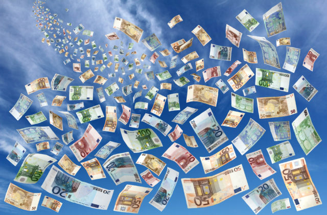 Malí a strední podnikatelia môžu poslednýkrát požiadať o kreatívny voucher na dizajn