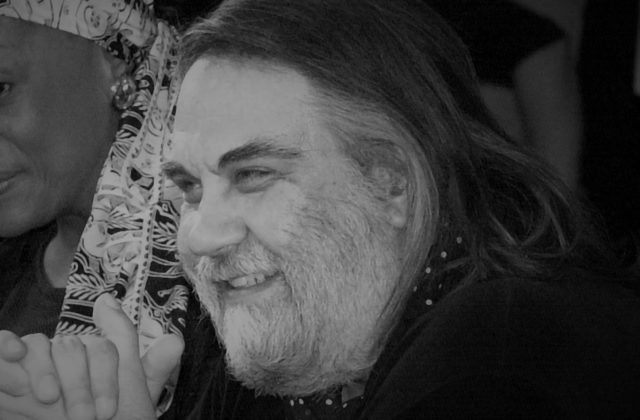 Zomrel hudobný skladateľ Vangelis, údajne sa nikdy nenaučil čítať noty