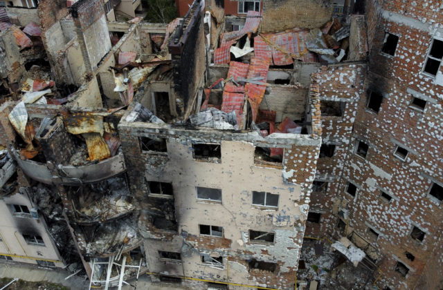 Dve ukrajinské mestá sú neustále pod paľbou Rusov, uviazli v nich tisícky ľudí