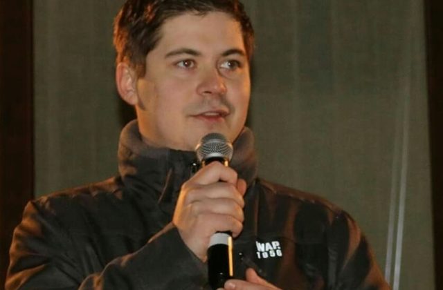 Máťoš zabojuje o post predsedu Trenčianskeho kraja, stojí za ním Sulík (video)