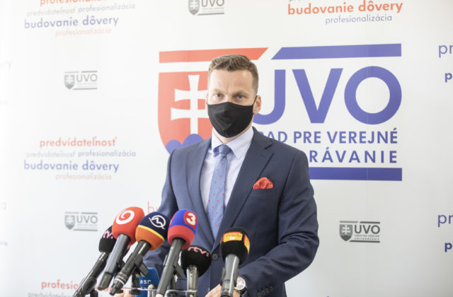 Hlivák rozšíril tím o ďalších odborníkov z praxe, budú posudzovať rozhodnutia Úradu pre verejné obstarávanie