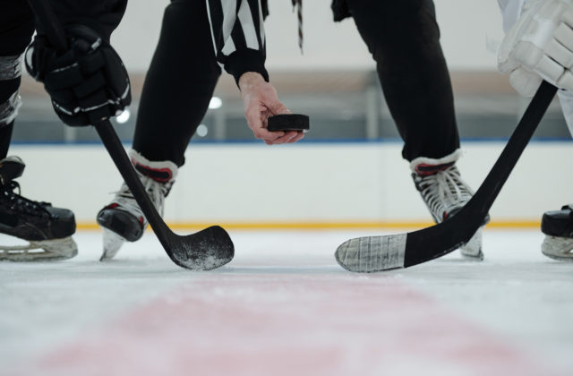 Molnár bude na Hlinka Gretzky Cupe jediný obhajca striebra. Do Kanady cestujeme ako tím, hovorí