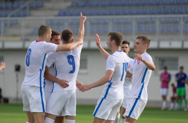 Slovenská „21“ ukončila sezónu triumfom nad Rumunmi. Môžeme na tom stavať do budúcna, vraví tréner Kentoš (video)