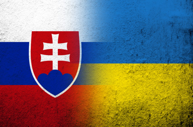 Koľko peňazí dosiaľ dalo Slovensko na vojenskú pomoc pre Ukrajinu? Ministerstvo obrany zverejnilo približný odhad