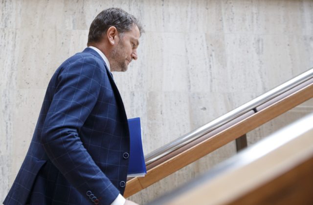 Matovič v statuse poprel, že prirovnal liberálnych novinárov k Hitlerovým novinárom