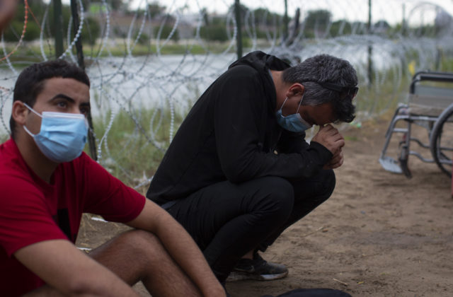 Nelegálnych migrantov v EÚ medziročne pribudlo o 82 percent viac