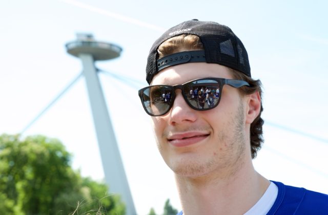 Juraj Slafkovský, Šimon Nemec a Filip Mešár sa spolu vybrali na dovolenku do Turecka