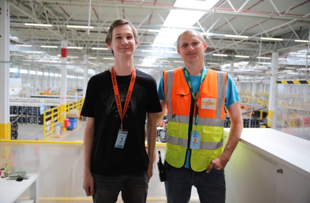 Otec a syn Bacigalovci pracujú spoločne v Amazone. „Pomohlo nám to k vzájomnému rešpektu,“ tvrdia obaja