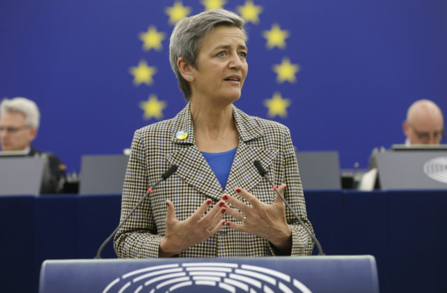 Eurokomisia podporí projekty zamerané na rozvoj obranného priemyslu, cieľom je poskytnúť ozbrojeným zložkám špičkové kapacity