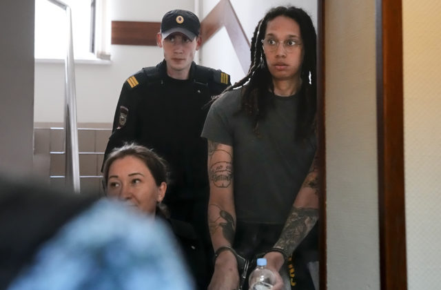 Basketbalistka Grinerová sa obáva, že sa už nikdy nevráti domov z ruského väzenia. Bidena požiadala v liste o pomoc