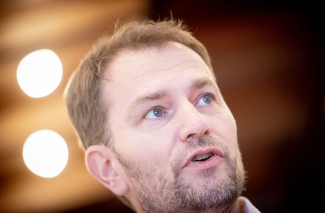 OĽaNO odkázalo SaS, že Matoviča nevymení a povalením vlády uvrhnú Slovensko do katastrofy