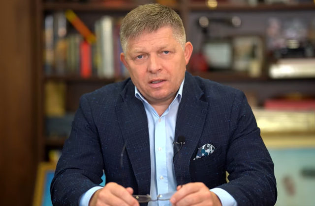 Prokurátor stále nerozhodol o Ficovej sťažnosti, obvinený šéf Smeru hovorí o nezákonnom postupe