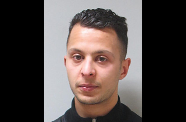 Terorista Salah Abdeslam, odsúdený za útoky v Paríži, sa neodvolá voči doživotnému trestu