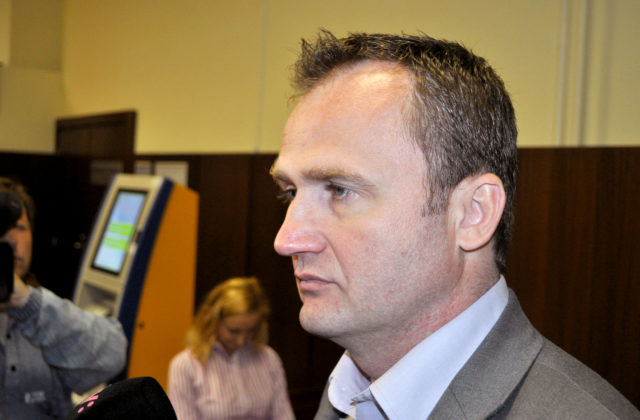 Primátor Paška žiada od štátu státisíce eur za trestné stíhanie, poškodilo to jeho dobrú povesť a prišiel aj o časť majetku
