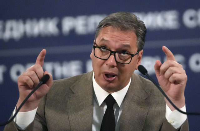 Chorváti pobúrili Srbov zákazom pre prezidenta Vučiča