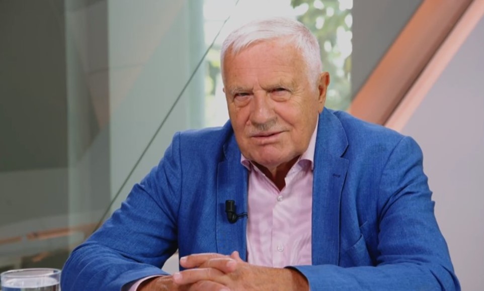 Za drahé energoe môže „zelené blúznenie“ Západu, a nie Rusko, tvrdí Klaus