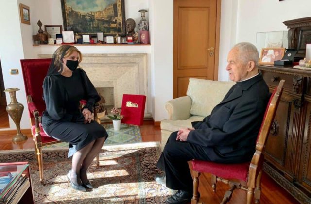 Politici reagujú na správu o úmrtí kardinála Tomka. Prezidentka vyzdvihla jeho pomoc ľuďom, ktorých prenasledovali komunisti