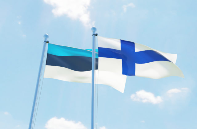 Estónsko a Fínsko vyzývajú iné krajiny, aby stopli dovolenky Rusov v Európe a prestali im vydávať víza