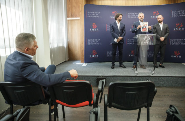 Smeráci na čele s Ficom podali v kauze Súmrak podnet na generálnu prokuratúru, spoliehajú sa na paragraf 363