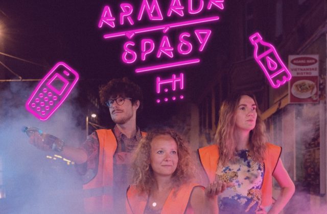 „Armáda špásy“ pôsobiaca v centre Bratislavy pomáha ľuďom po „divokých žúrkach“, cieľom je zvýšiť bezpečnosť v nočných uliach