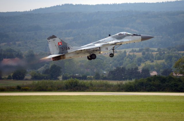 Naď: Slovenské stíhačky Mig-29 nie sú na Ukrajine, ale stále na Sliači, uvidíte ich na SIAFe