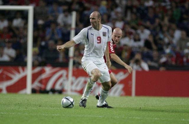 Kto by si nepamätal na slávneho Dina? Futbalový obor Jan Koller najprv triedil mince, potom žiaril v Dortmunde aj reprezentácii