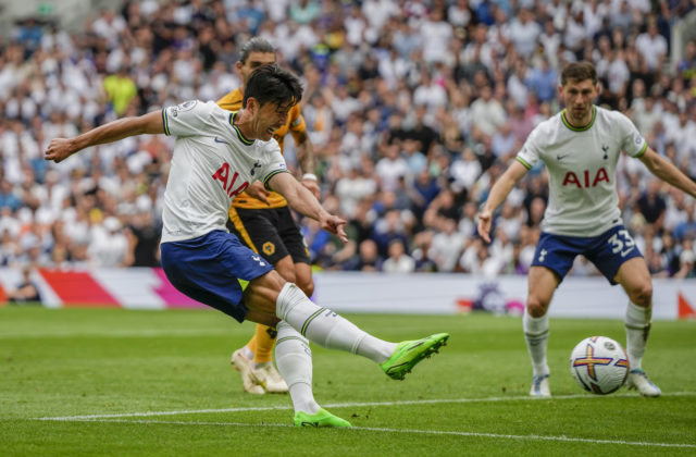 FC Chelsea zakázal vstup na štadión svojmu fanúšikovi za rasistický útok voči Sonovi z Tottenhamu